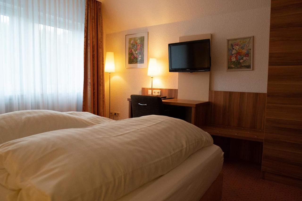 Hotel Jaegerhof Bad Hersfeld Esterno foto